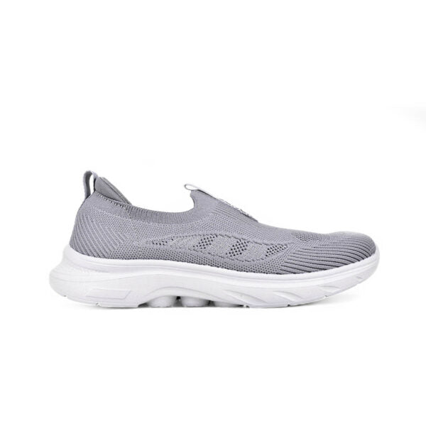 SPT531 Slip-On Sneakers – Comfort Meets Minimalist Style