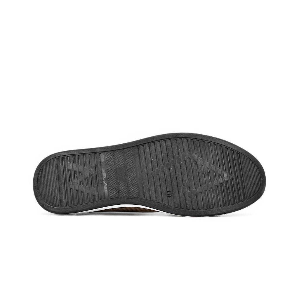 Men’s Lightweight Slip-On Sneakers – SPT550