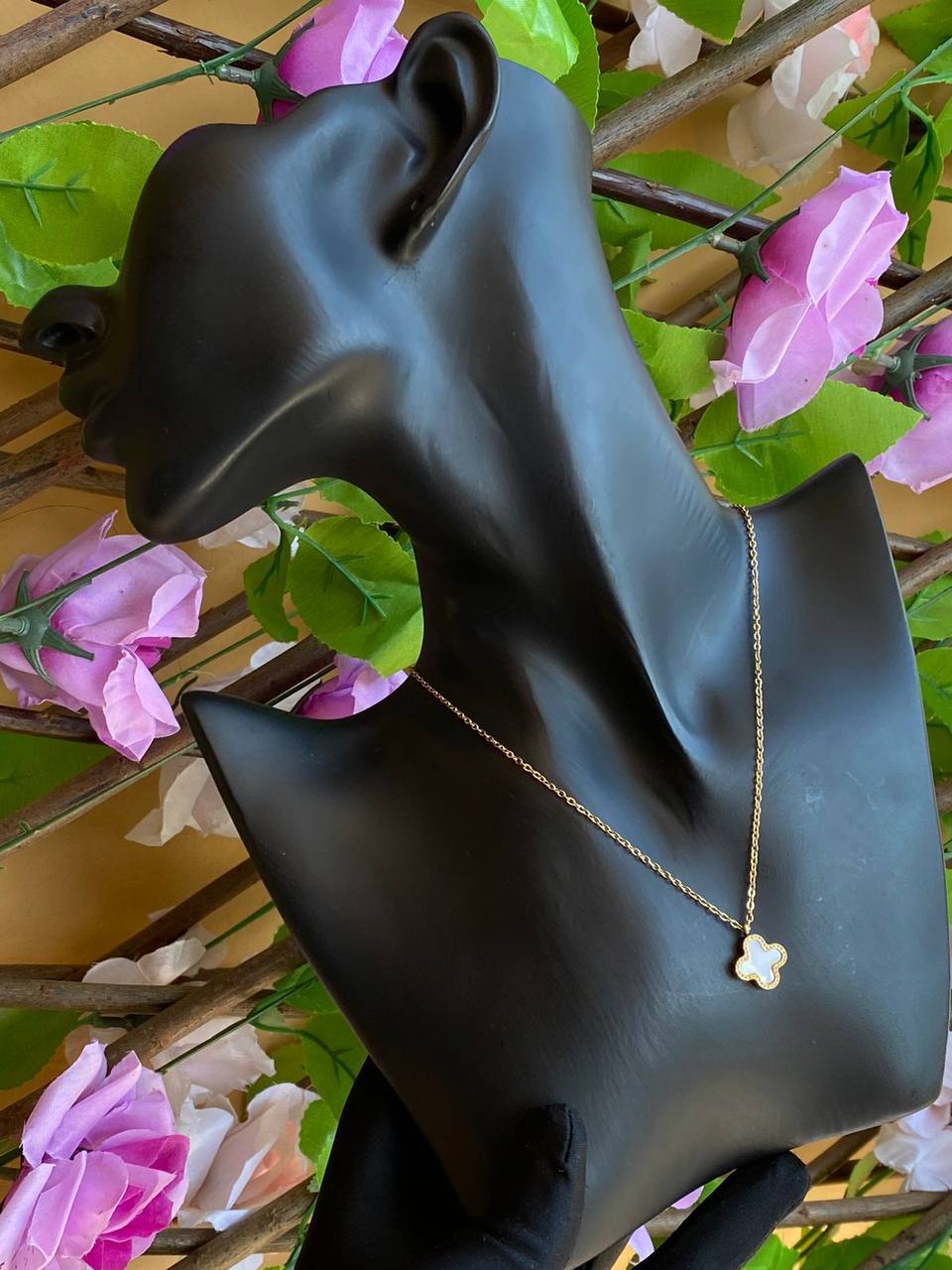 HYPOALLERGENIC NECKLACES NON FADE/TARNISH FREE STAINLESS STEEL HYPOALLERGENIC NECKLACE GIFT BOXES & ENQUIRIES