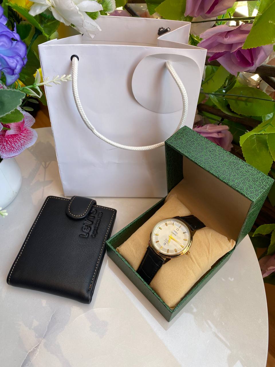 MEN GIFT SETS WATCH,EXECUTIVE BOX,LEATHER WALLET,GIFT BAG ENQUIRIES