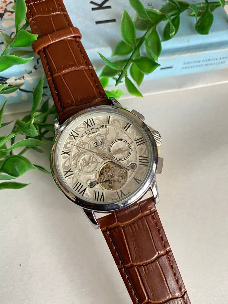 PATEK PHILLIPE AUTOMATIC CHRONOGRAPH WATER RESISTANT DATE DISPLAY