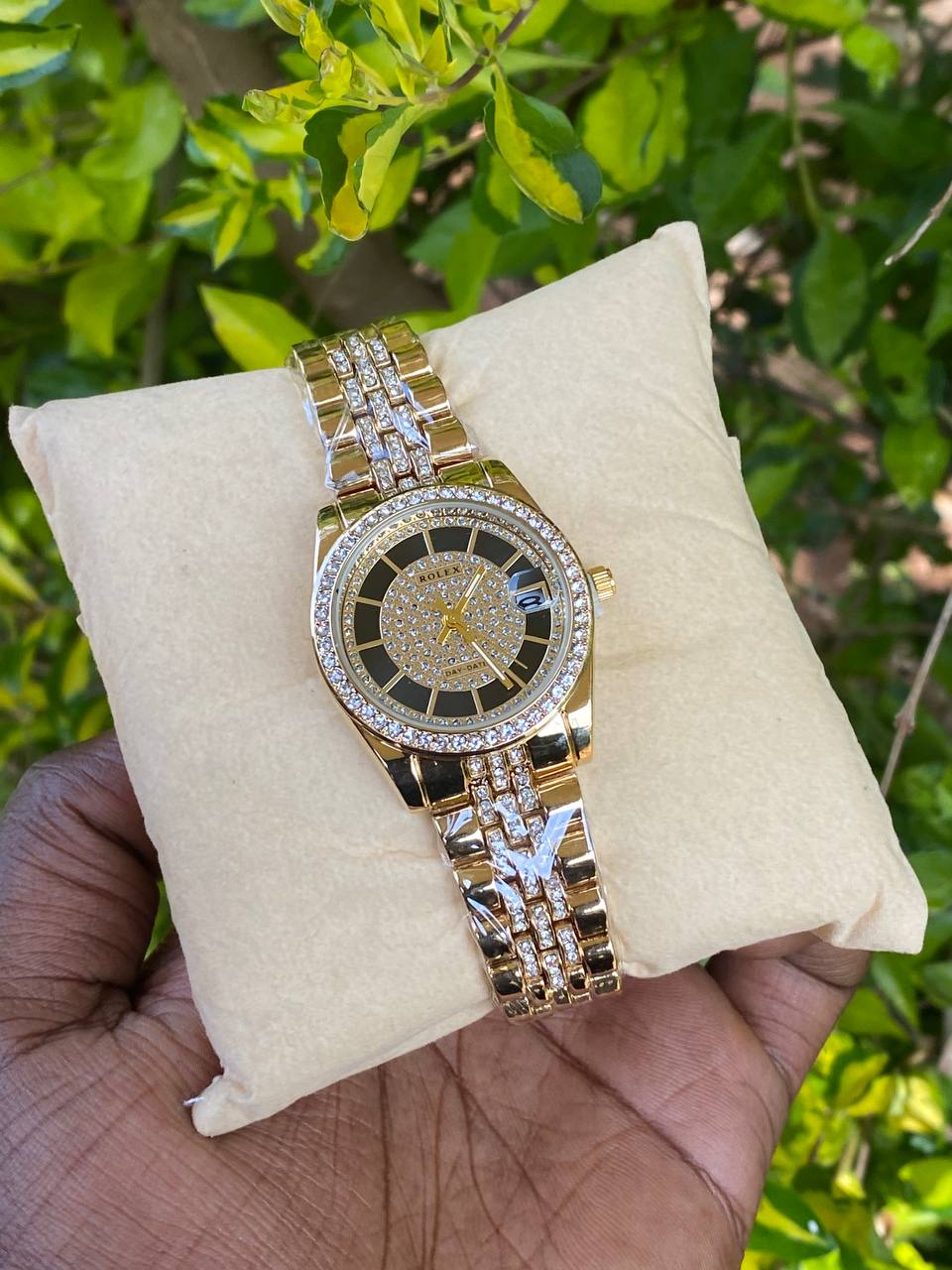 ROLEX LADIES STAINLESS STEEL WATER RESISTANT BATTERY POWERED ENGRAVING SERVICES AND ENGUIRIES