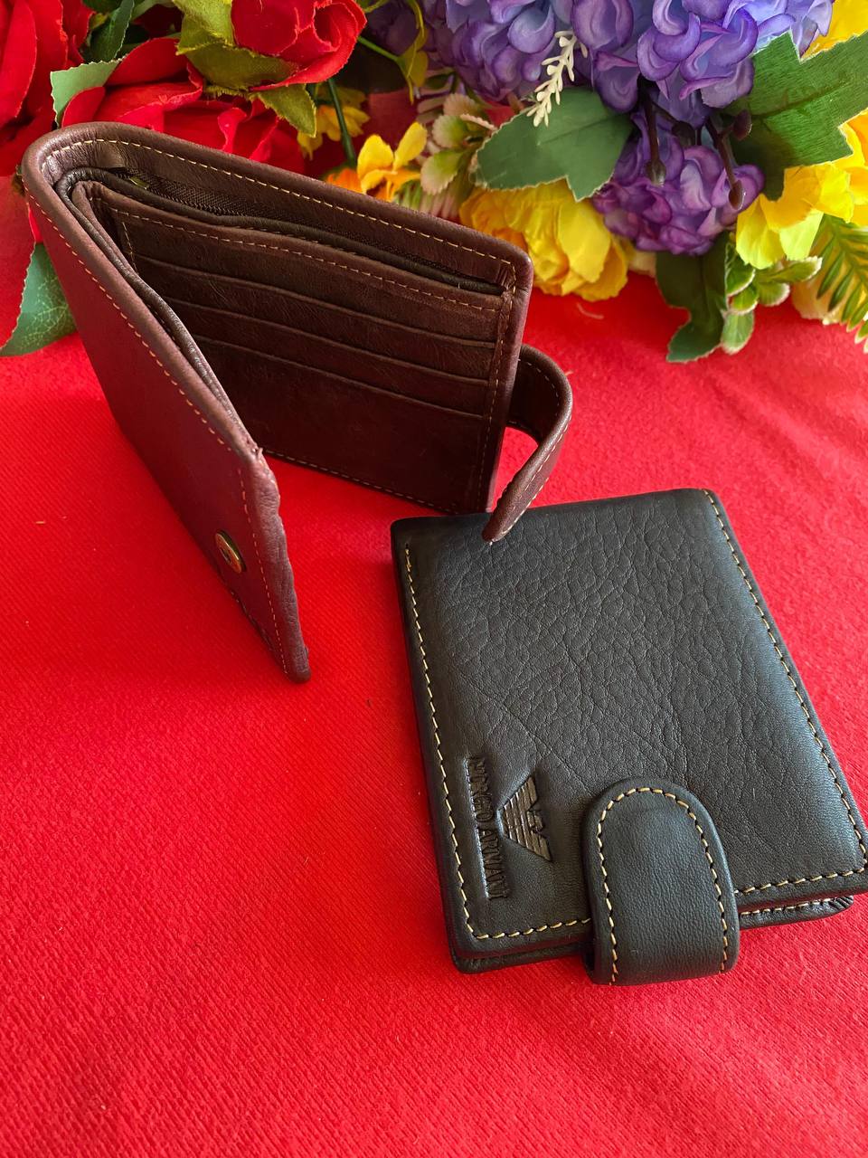 MEN LEATHER WALLETS WITH ZIP ENGRAVING SERVICES AND ENQUIRIES