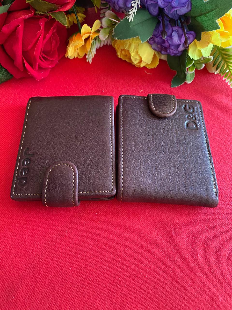 MEN LEATHER WALLETS WITH ZIP ENGRAVING SERVICES AND ENQUIRIES