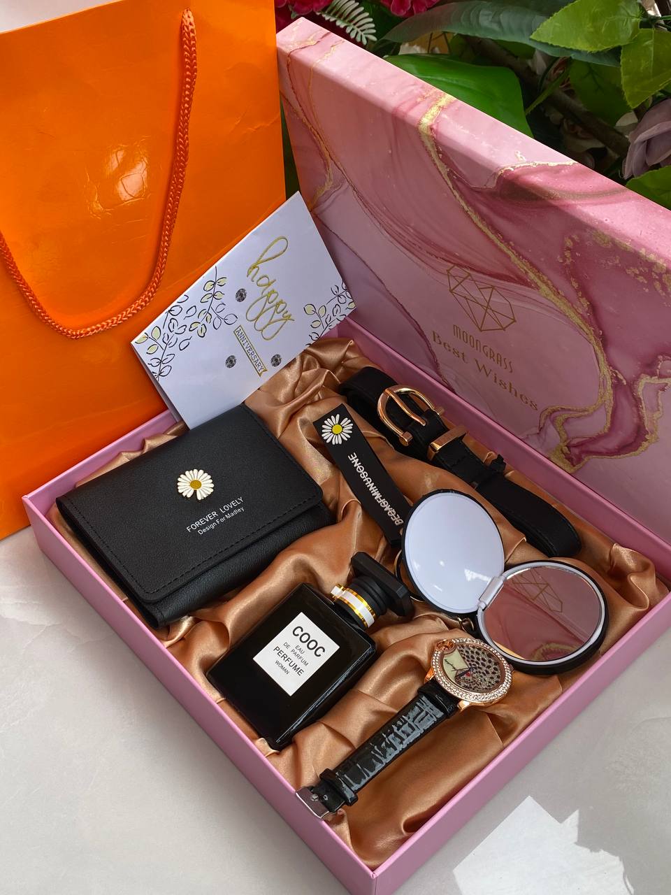 🧧6 1 LADIES BIRTHDAY X ANNIVERSARY GIFT PACK 🧧 PERFUME POCKET MIRROR BELT KEY HOLDER PURSE/WALLET WATCH WE ENGRAVE GIFTS ENQUIRIES