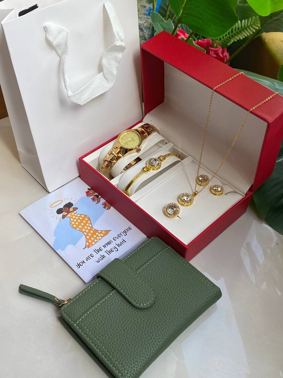 MOTHERS DAY GIFT SET 5 1 GIFT SET HIGH QUALITY PURSE/ WALLET GIFT CARD GIFT BAG WE OFFER ENGRAVING SERVICES (A MESSAGE MUM ON ITEMS)