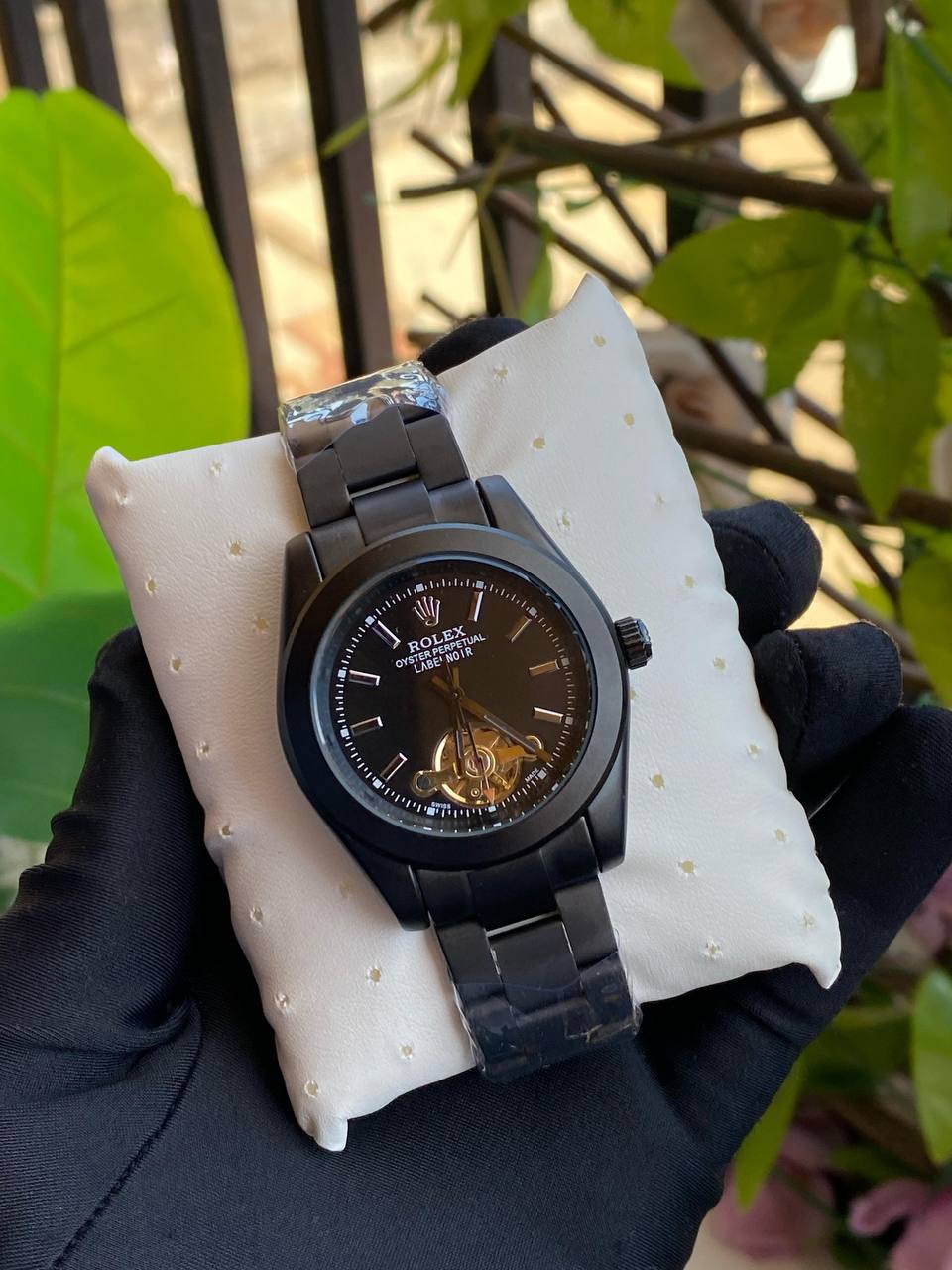 ROLEX AUTOMATIC GENTS WATCH TOURBILLON MACHINE WATER RESISTANT STAINLESS STEEL ROLEX BRANDED BOX ENGRAVING SERVICES ENQUIRIES