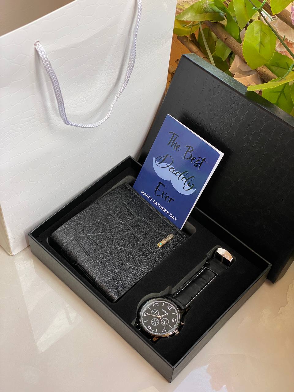 FATHERS DAY GIFT JESOU SET WATCH WALLET CARD & BAG AND ENQUIRIES