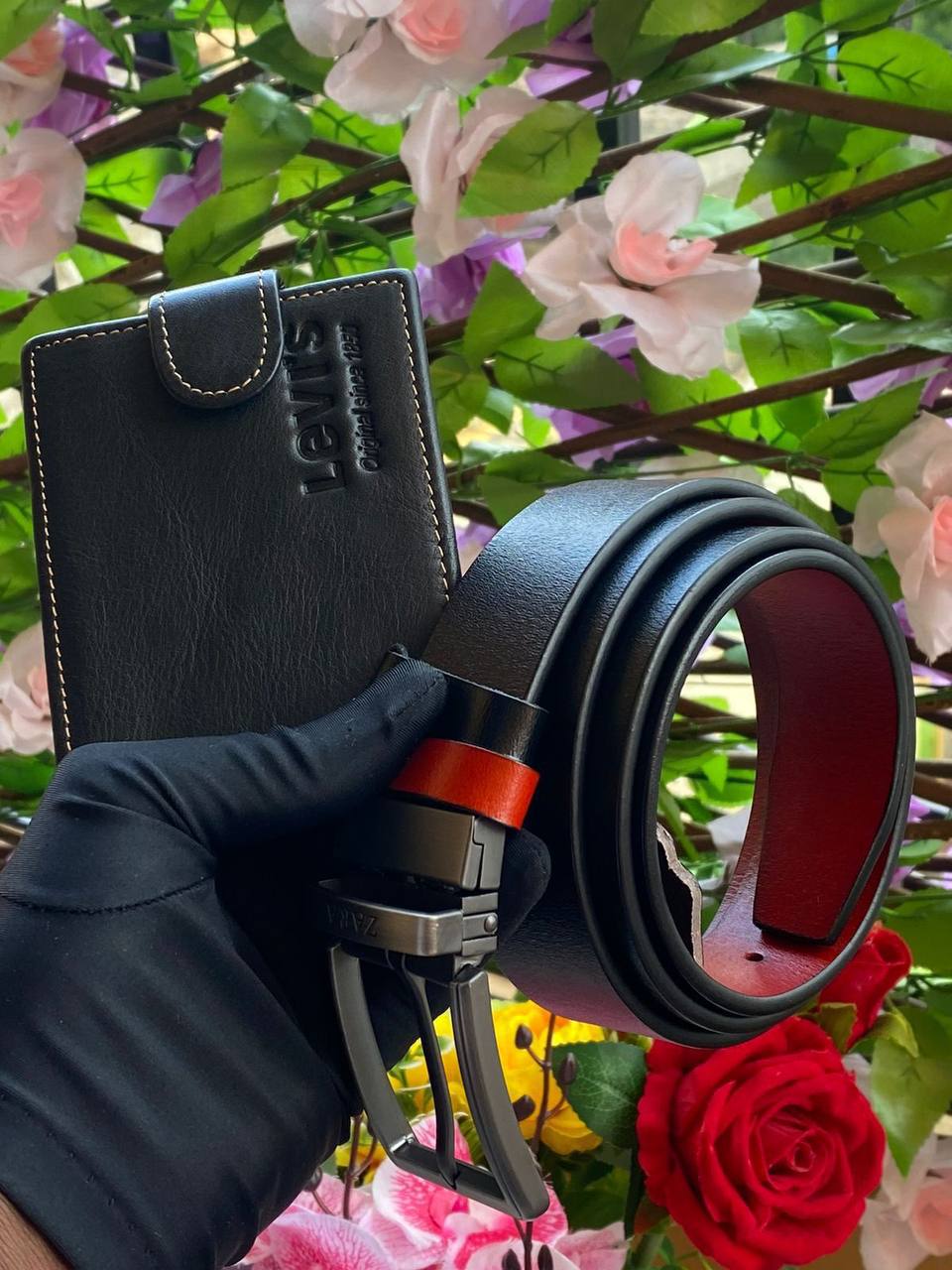 LIGE LG89128B CHRONOGRAPH DATE DISPLAY WATER RESISTANT 50 ATM LEATHER STRAP LUMINOUS FUNCTION ENGRAVING SERVICES ENQUIRIES