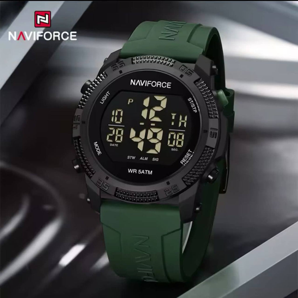 NAVIFORCE NF7104 4 COLOURS UNISEX LCD DIGITAL WATER RESISTANT:3ATM SILICON STRAP ACRYLIC FASHION SPORT WATCH ENGRAVING FROM & ENQUIRIES