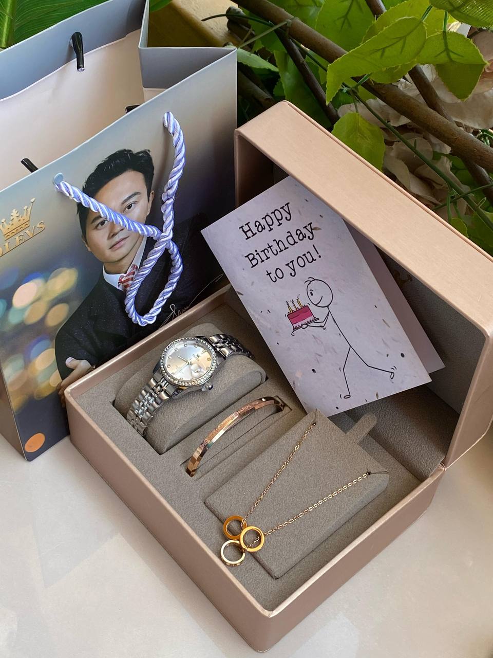 HAPPY BIRTHDAY X ANNIVERSARY GIFT 3 1 OLEVS GIFT SET OLEVS WATCH BRACELET NECKLACE BOX,BAG & CARD ENGRAVING SERVICES & ENQUIRIES