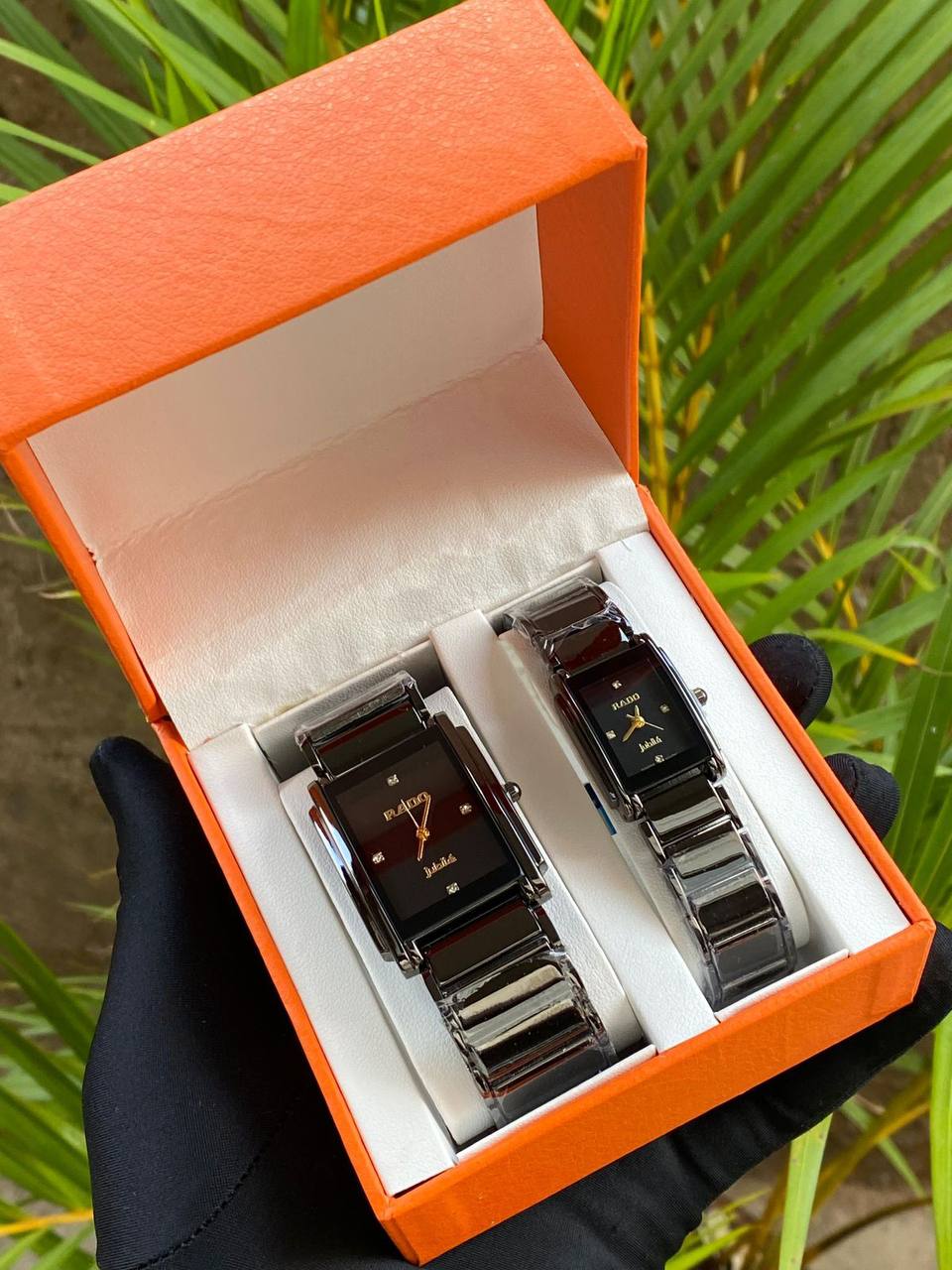 RADO JUBILE COUPLE RADO JUBILE SINGEL CERAMIC FINISH TUNGSTEN STEEL BAND SCRATCH PROOF WATER SEALED BATTERY POWERED ENGRAVING SERVICES AND ENQUIRIES 0725934420