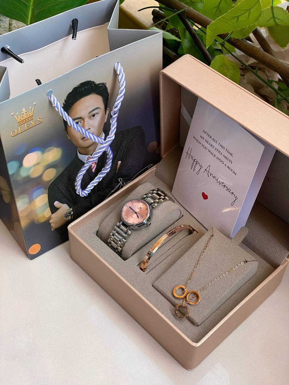 OLEVS CHRONOGRAPH MEN WATCH FULL FUNCTIONAL CHRONOGRAPH STAINLESS STEEL FINISH LUMINOUS 3 BAR WATER RESISTANT ENGRAVING SERVICES ENQUIRIES AND