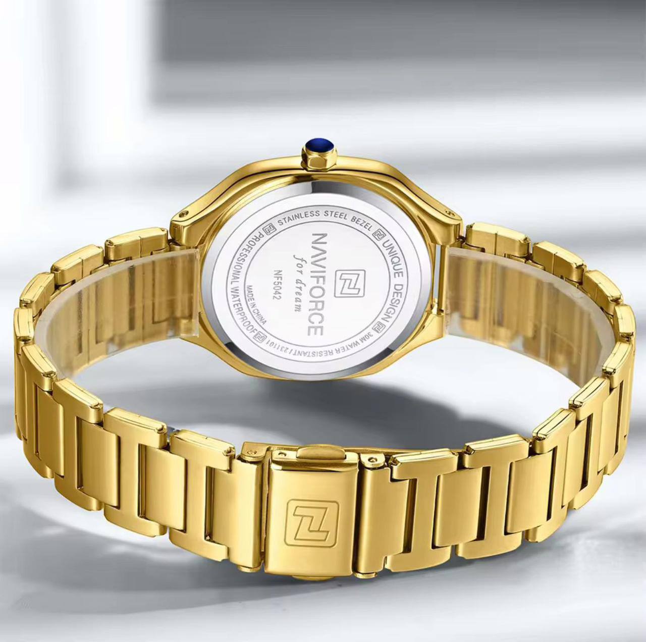 FORSINING AUTOMATIC SKELETON WATCH GOLD SILVER BLACK MESH STRAP WATER RESISTANT STAINLESS STEEL AUTOMATIC MOVEMENT COMES A GIFT BOX ENQUIRIES