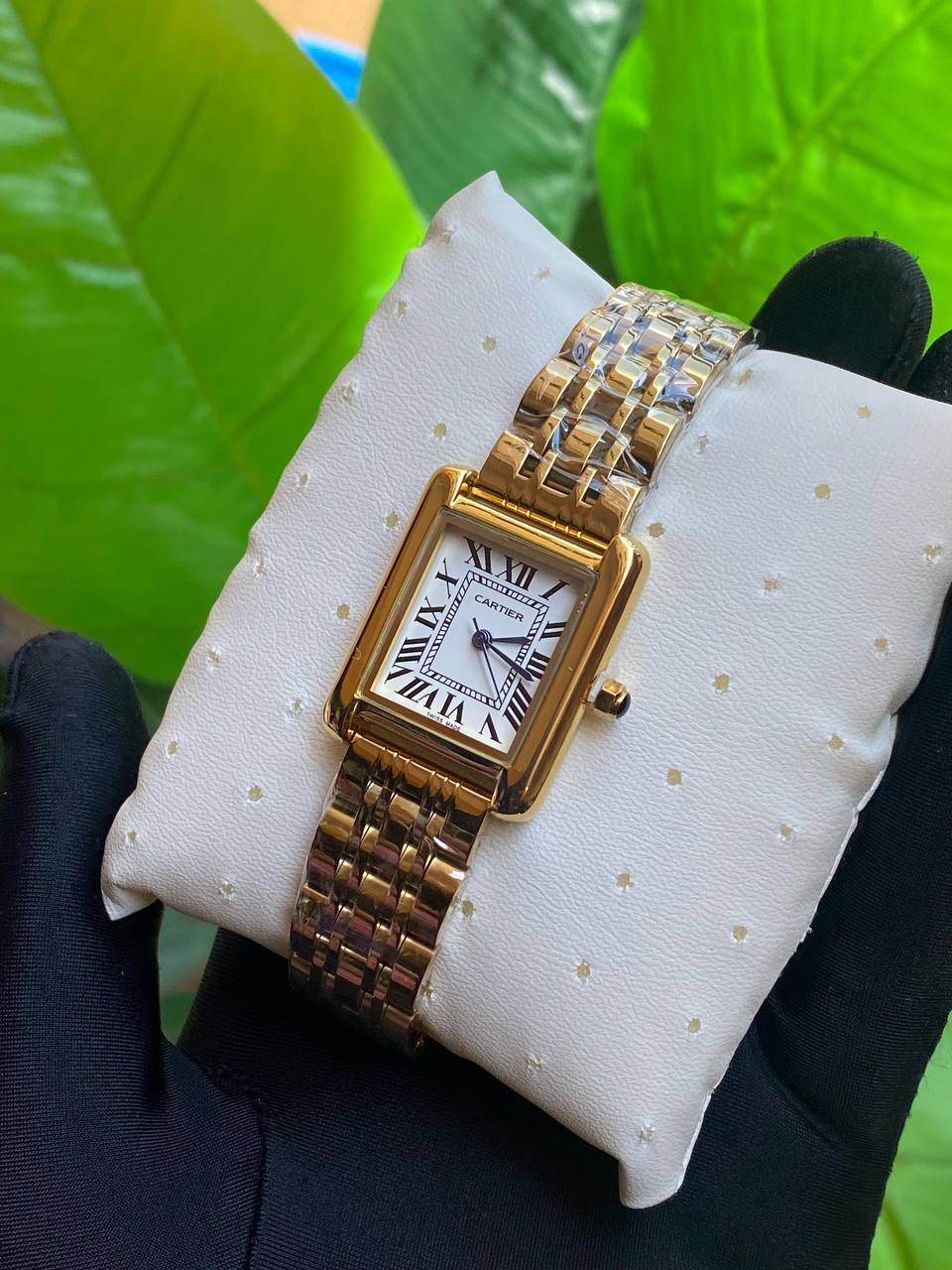 CARTIER LADIES STAINLESS STEEL WATER RESISTANT BATTERY POWERED LUMINOUS ENGRAVING ENQUIRIES