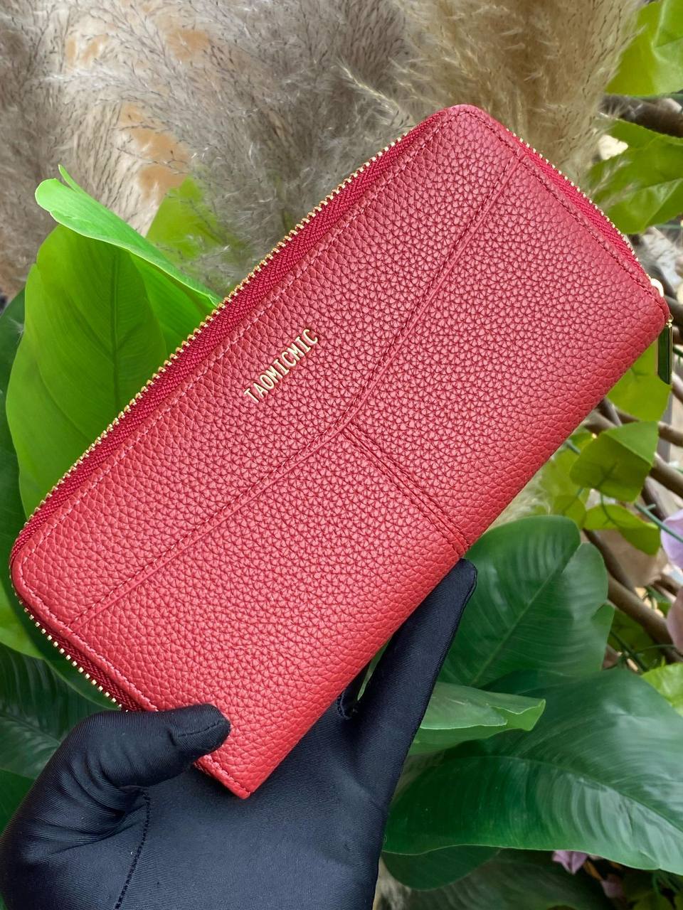 HIGH QUALITY LADIES PURSE PARTITIONED WITH ZIP ENQUIRIES