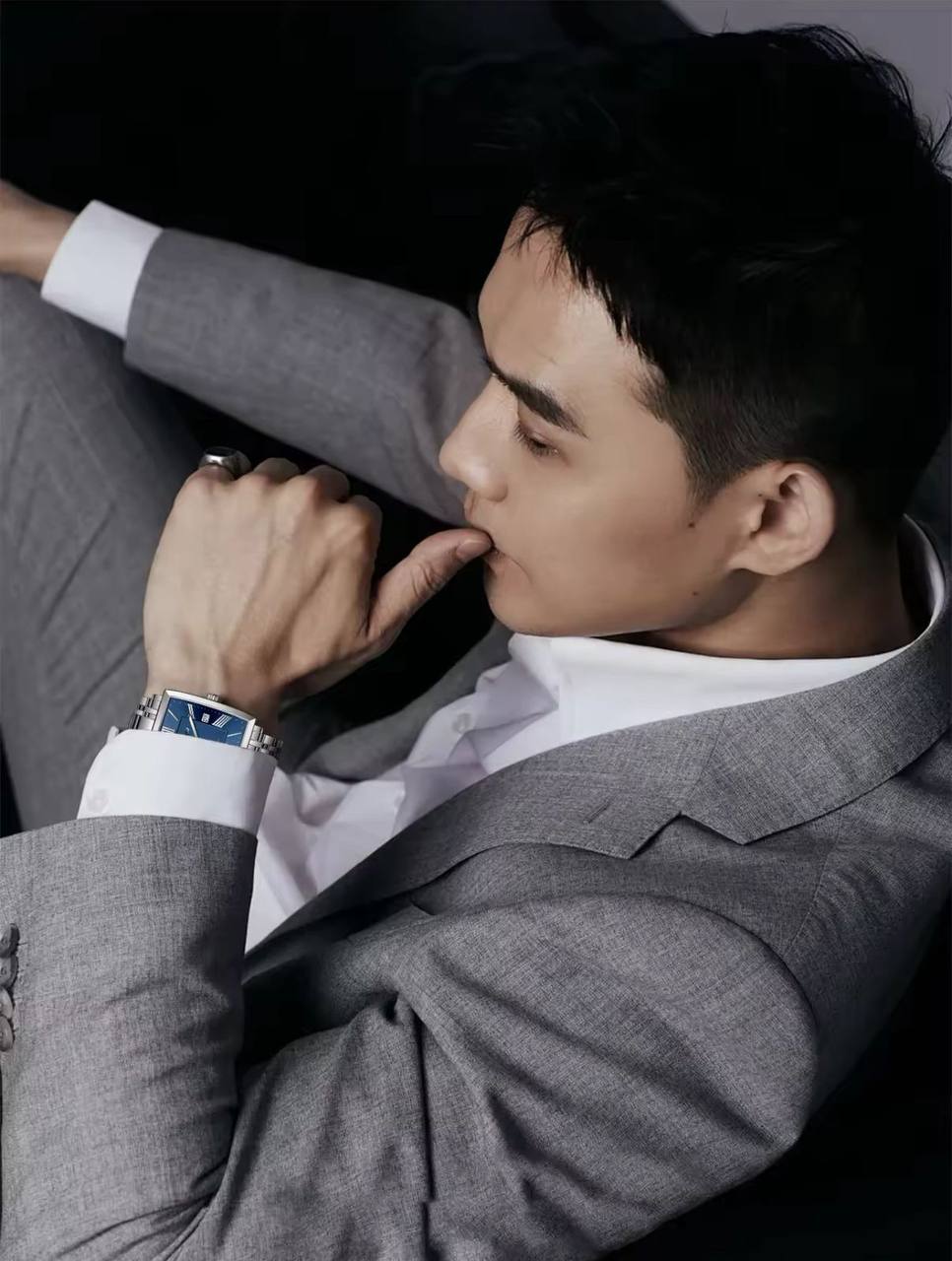 BRAND ALERT CHAXIGO DATE DISPLAY #6687 /= QUARTZ & DATE DISPLAY 30M WATERPROOF STAINLESS STEEL STRAP HIGH STRENGTH MINERAL GLASS WE OFFER ENGRAVING SERVICES