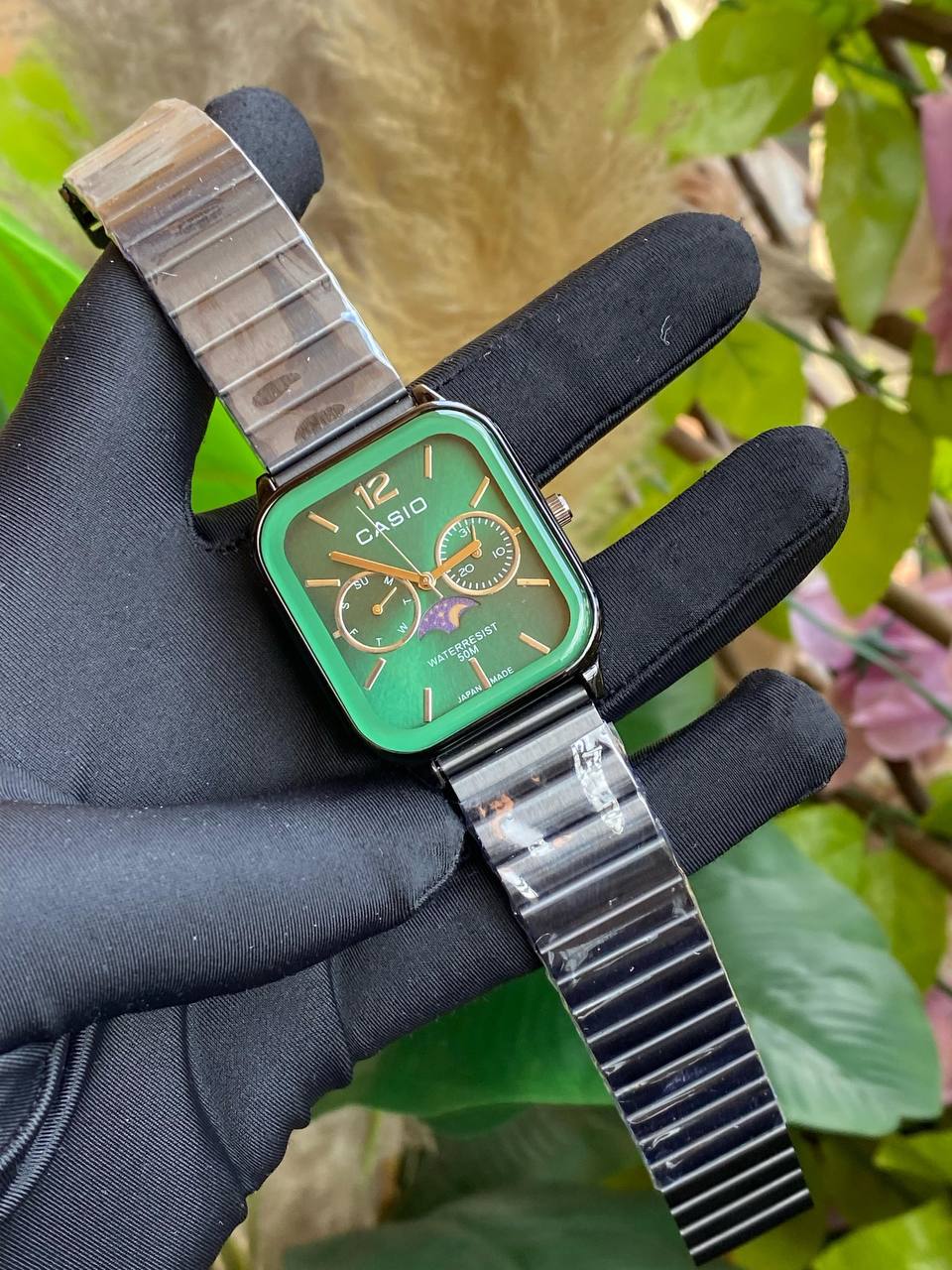 CASIO CHRONOGRAPH GENTS WATCH STAINLESS STEEL FUNCTIONAL MOONPHASE CHRONOGRAPH FUNCTIONAL WATER RESISTANT NON FADE CASIO BRANDED BOX ENGRAVING SERVICES