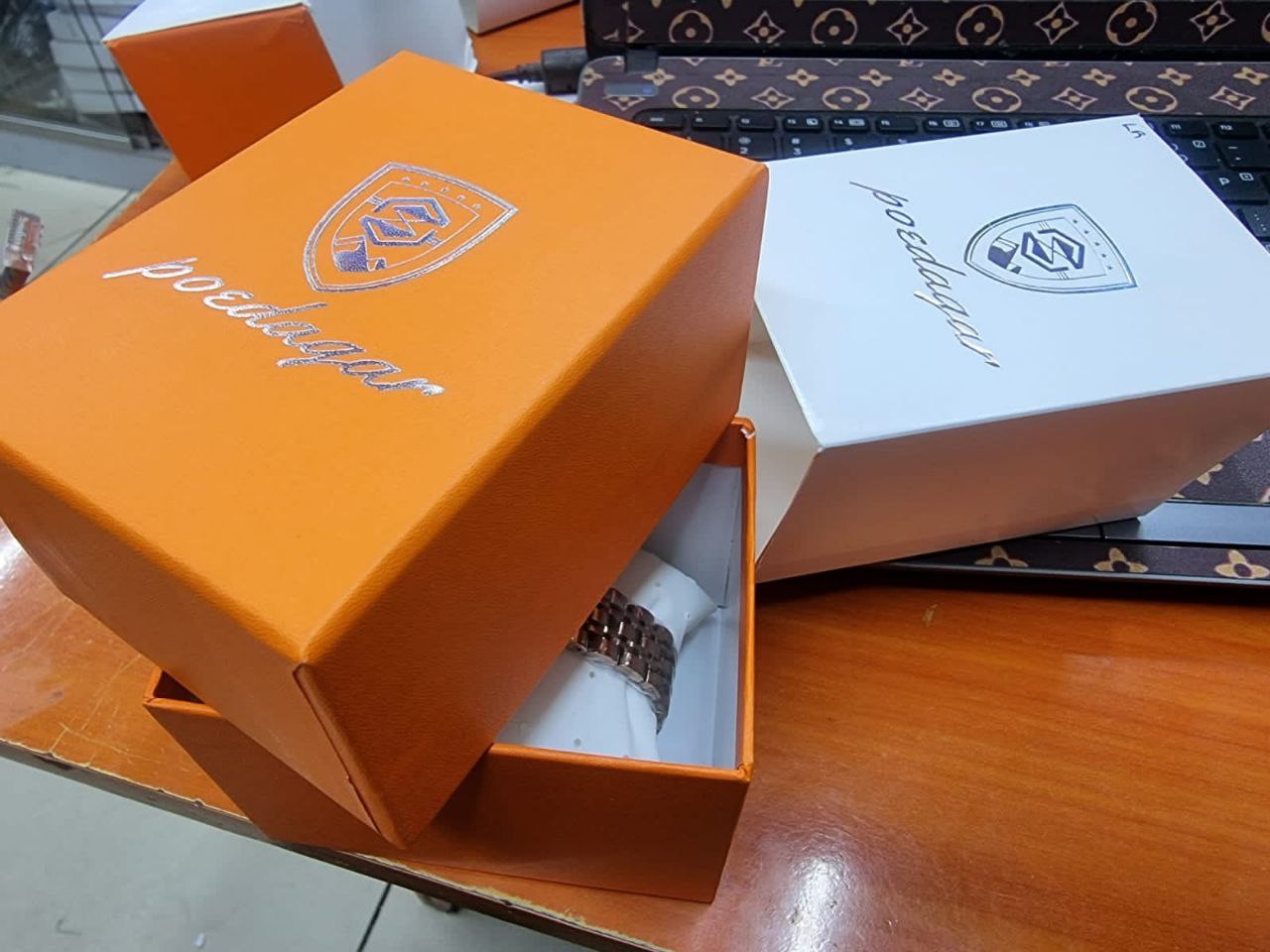 POEDEGAR LADIES ROSE BLUE ROSE RED