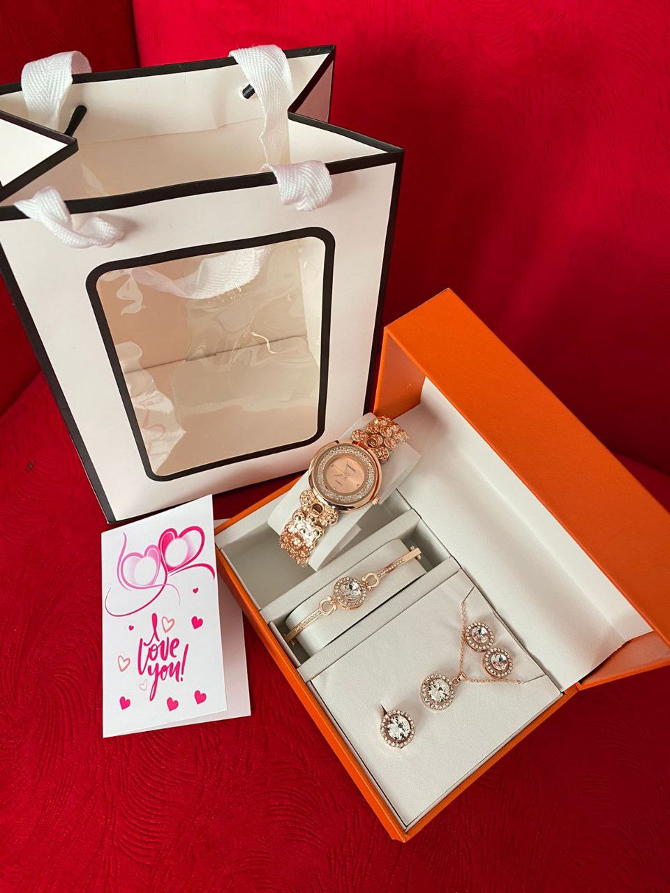 SET OF WATCH NECKLACE EARRINGS RING BRACELET + CARD AND BAG