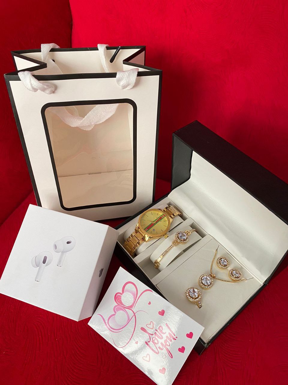 SET OF WATCH NECKLACE EARRINGS RING BRACELET AIRPODS + CARD AND BAG