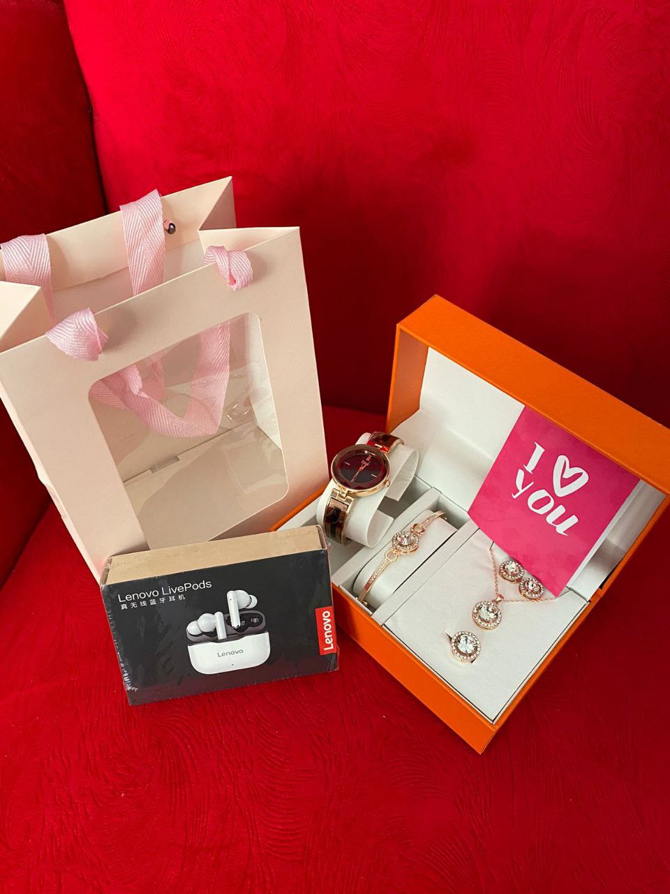 SET OF WATCH NECKLACE EARRINGS RING BRACELET LENOVO LIVEPODS + CARD AND BAG