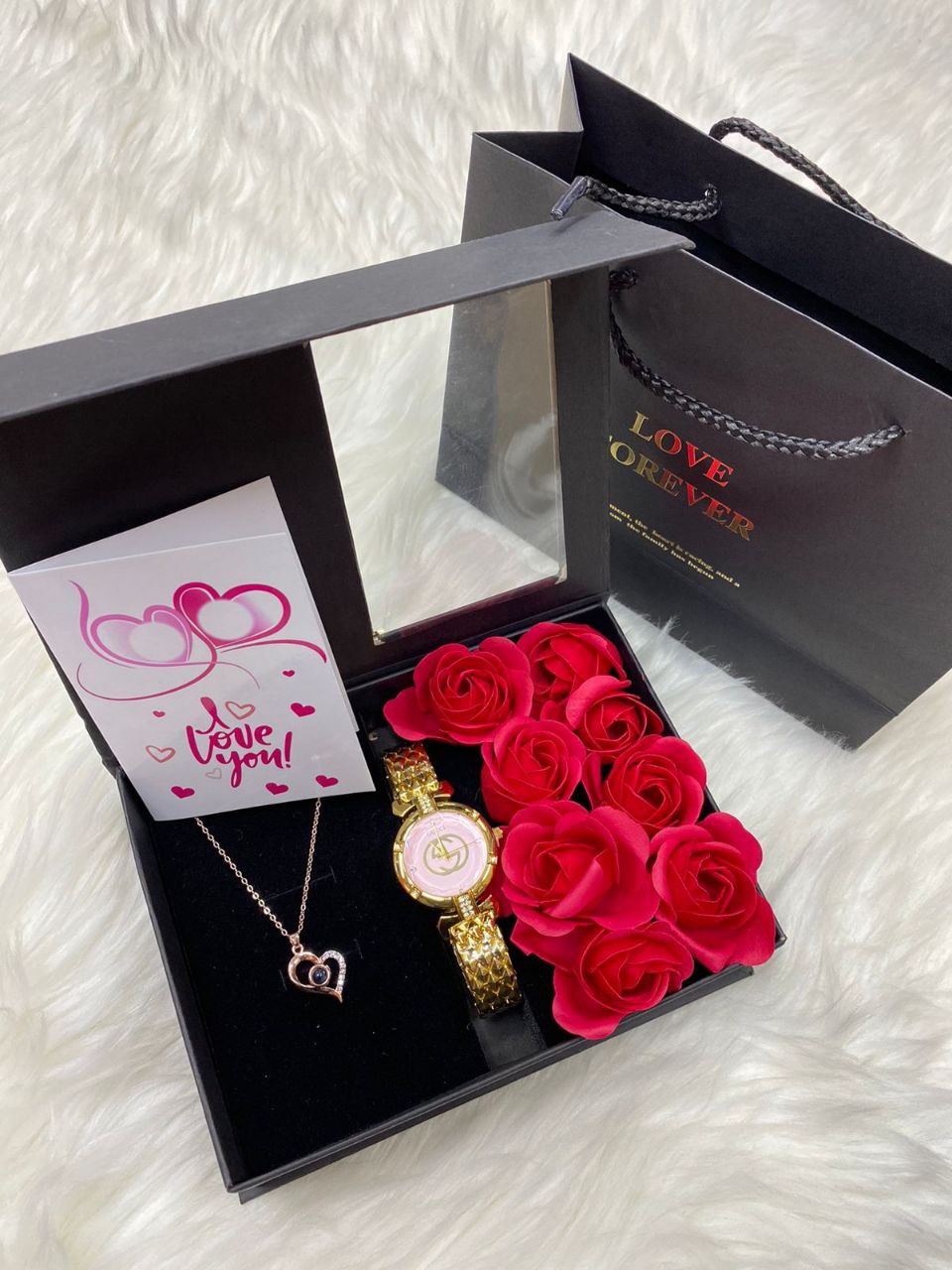 A SET OF NECKLACE WATCH BOX,BAG CARD