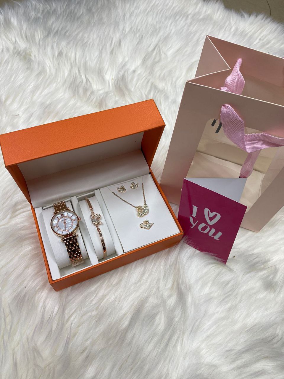 5 1 GIFT SET WATCH BRACELET RING NECKLACE EARRINGS BAG&CARD