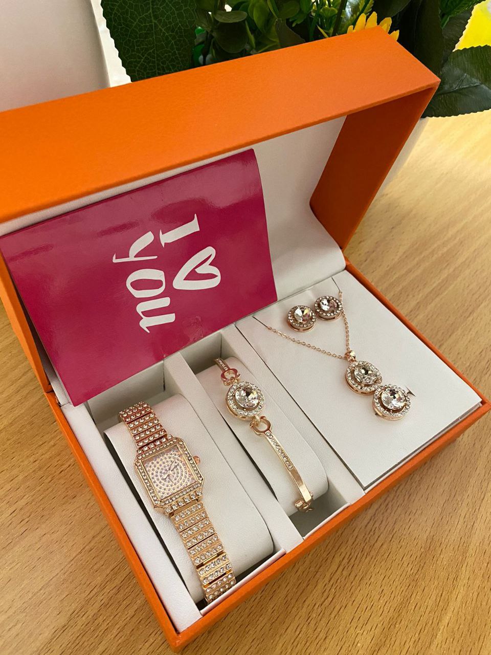 5 1 GIFT SET + CARD WATCH BRACELET RING NECKLACE EARRINGS