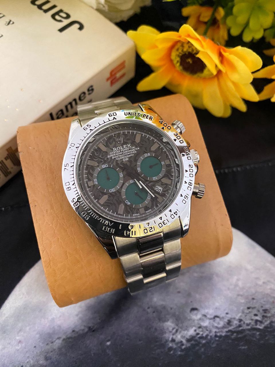 ROLEX CHRONOGRAPH DATE DISPLAY