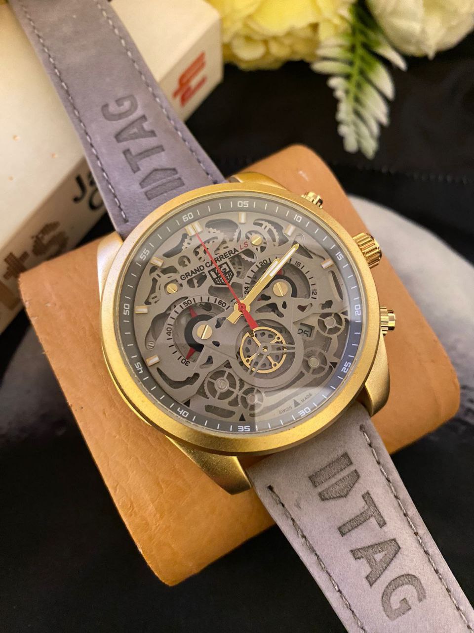 GRAND CARRERA CR 7 CHRONOGRAPH MOVEMENT DATE DISPLAY BATTERY POWERED