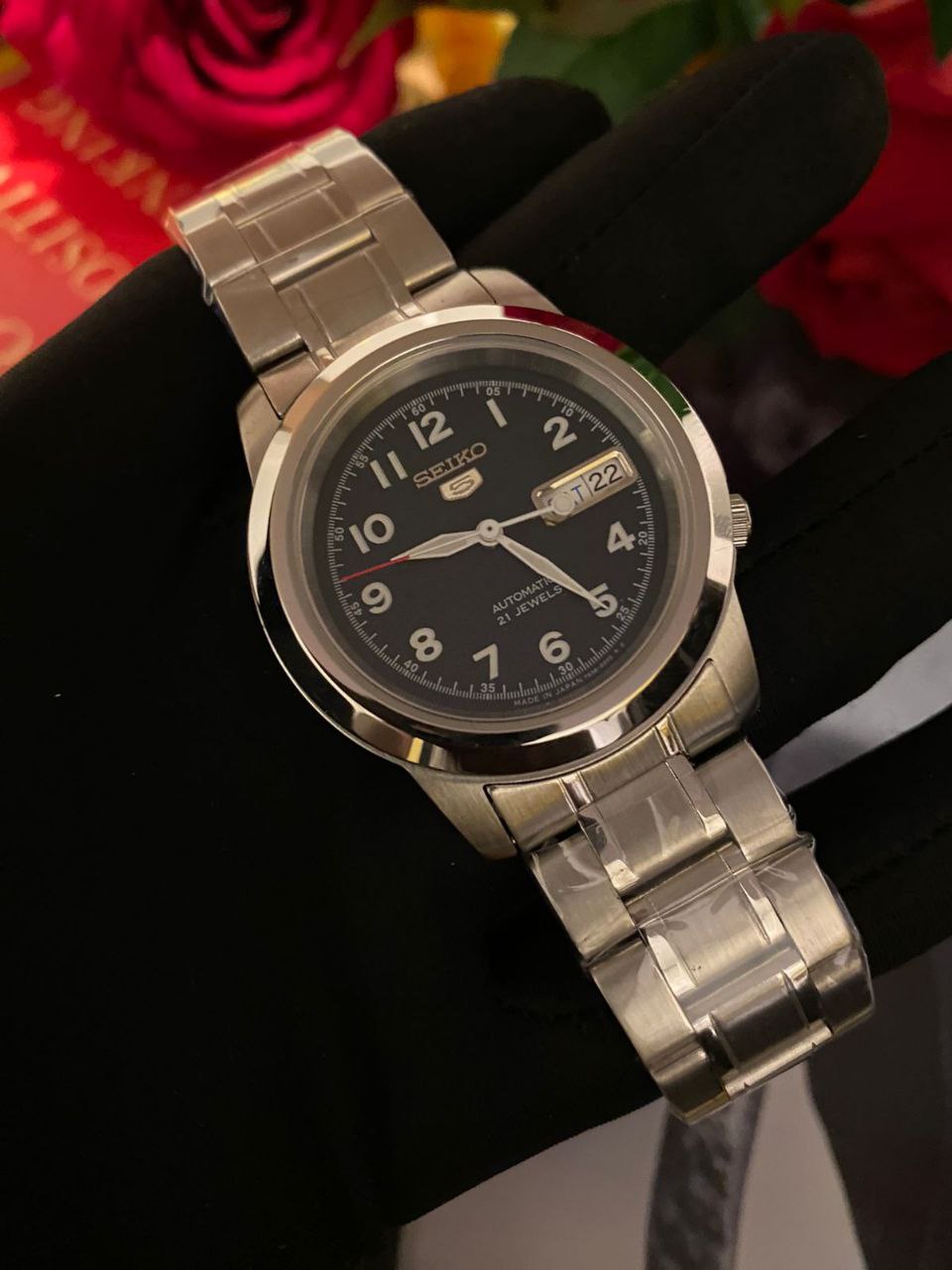 ORIGINAL AUTOMATIC SEIKO SEIKO PRESAGE SEIKO 5 SEIKO PADI COMES WITH BOX ,BAG,WARRANTY CARD,MANUAL