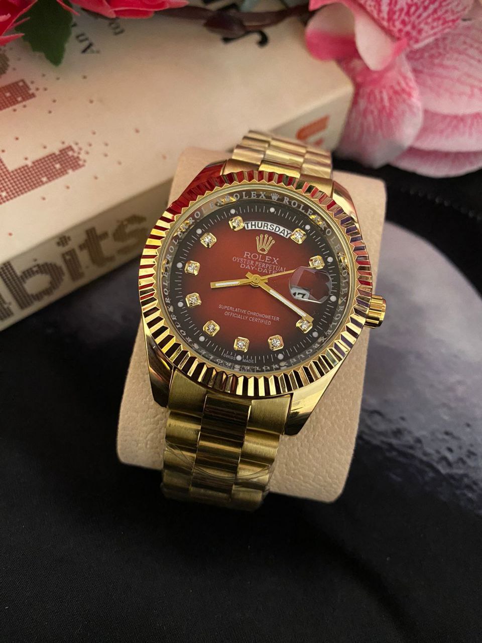 GENTS ROLEX WITH PERPETUAL CALENDAR FULL DAY DISPLAY DATE DISPLAY WATER RESISTANT BATTERY POWERED