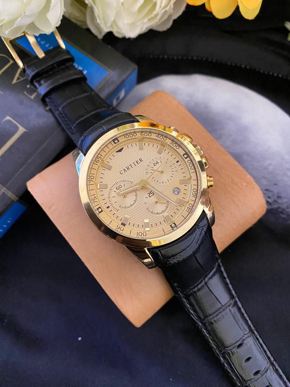 CARTIER CHRONOGRAPH DATE DISPLAY LEATHER STRAP
