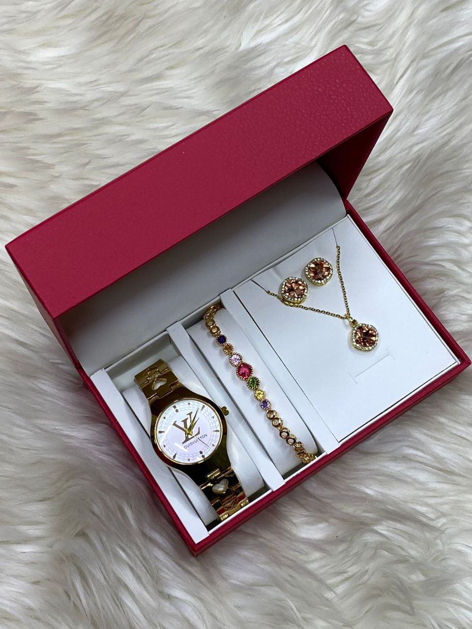 4 1 GIFT SET WATCH NECKLACE BRACELET EARRINGS GIFT BAGS