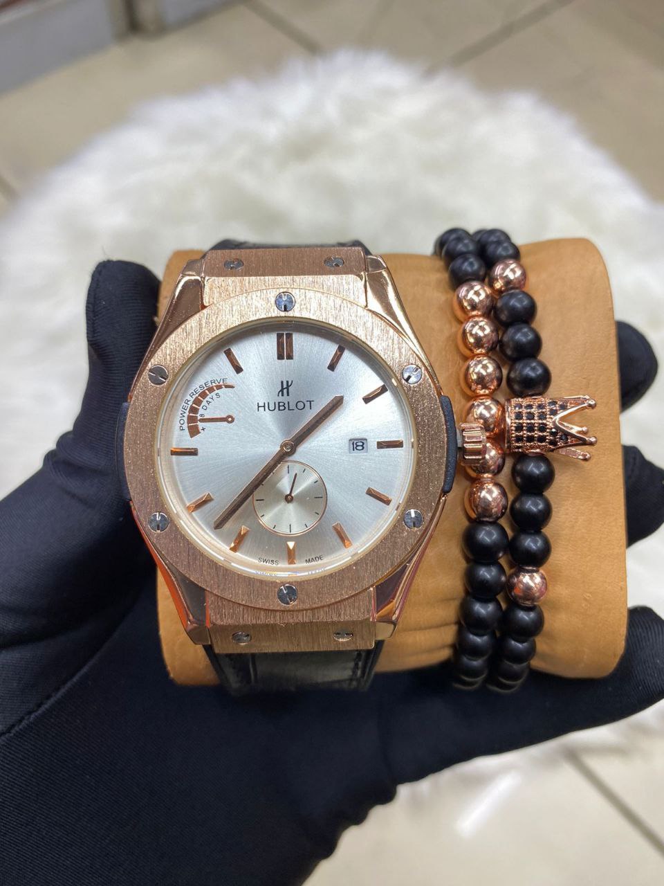 HUBLOT X BANGLE BATTERY POWERED DATE DISPLAY