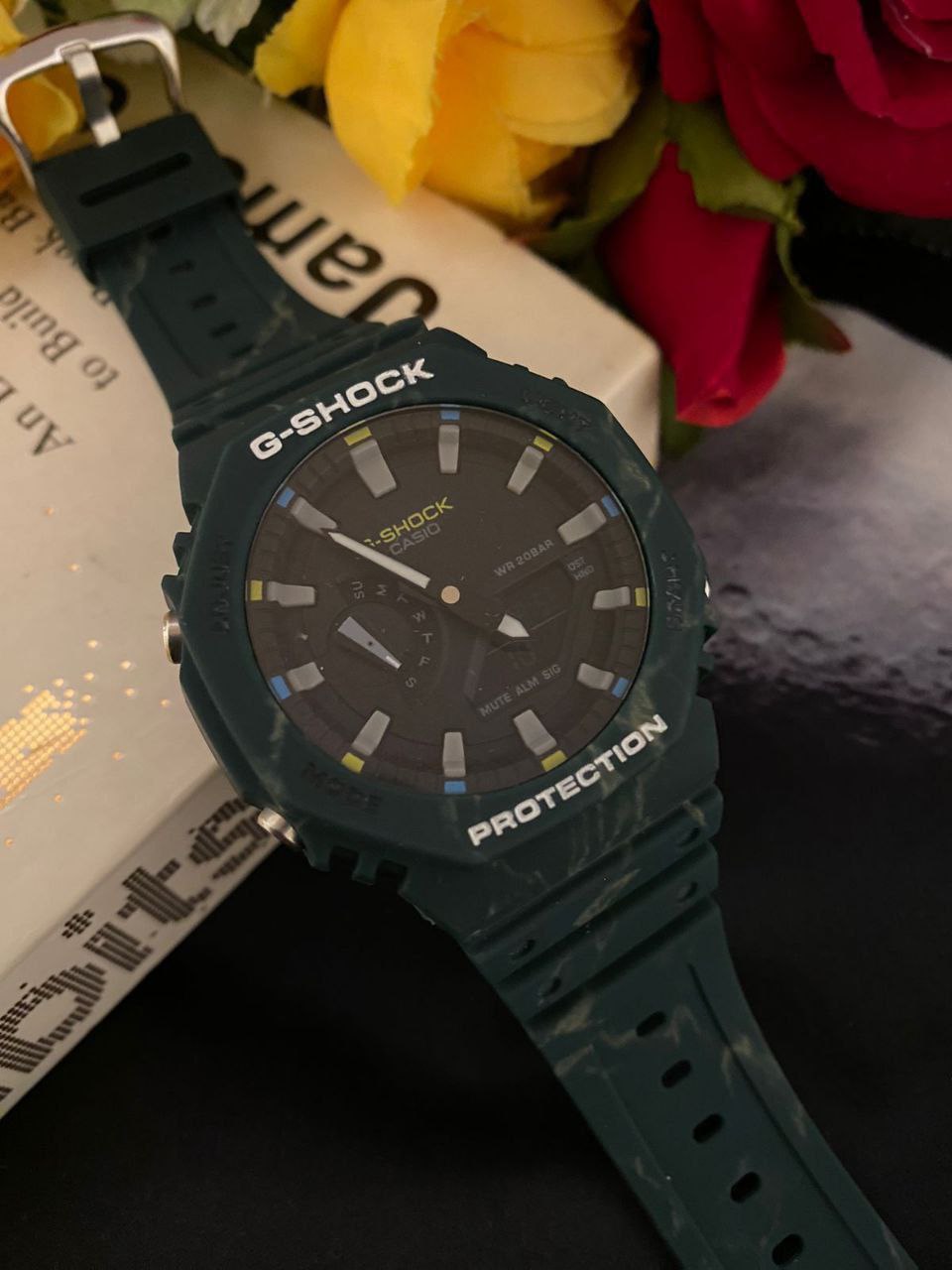 G SHOCK CASIO WATER RESIST SHOCK RESIST FUNCTIONAL CHRONOGRAPHS RUBBER STARP LIGHT BUTTON BATTERY POWERED G SHOCK TIN