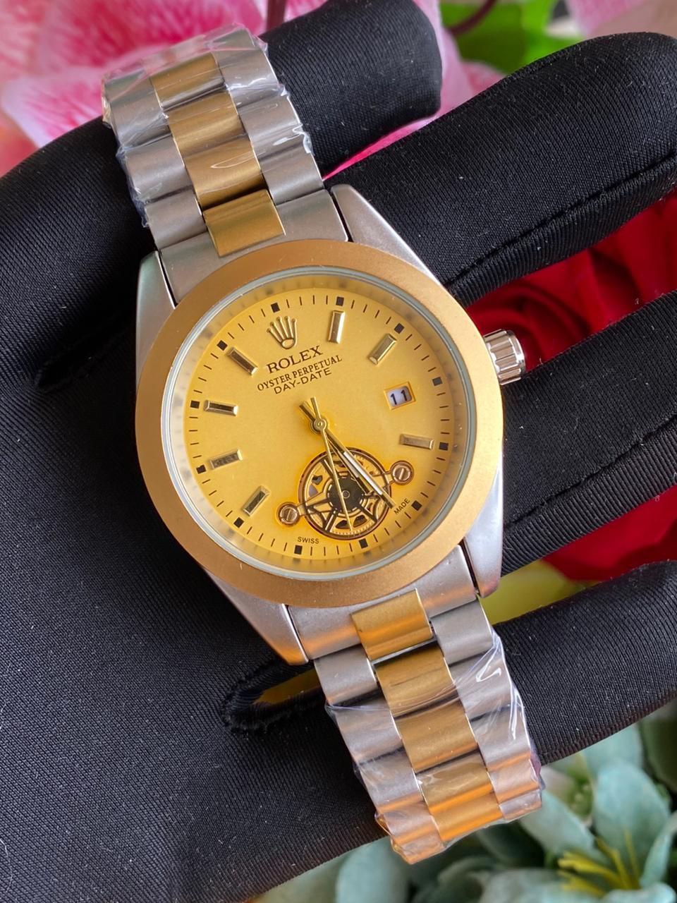 ROLEX MEN WATCH BATTERY POWERED WATER RESISTANT DATE DISPLAY STAINLESS STEEL ROLEX BRANDED BOX