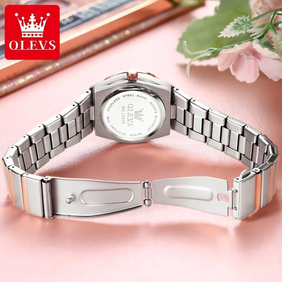 OLEVS LADIES WATCH STAINLESS STEEL BATTERY POWERED ICED OUT DESIGN OLEVS BRANDED BOX GIFT BAG ENQUIRIES