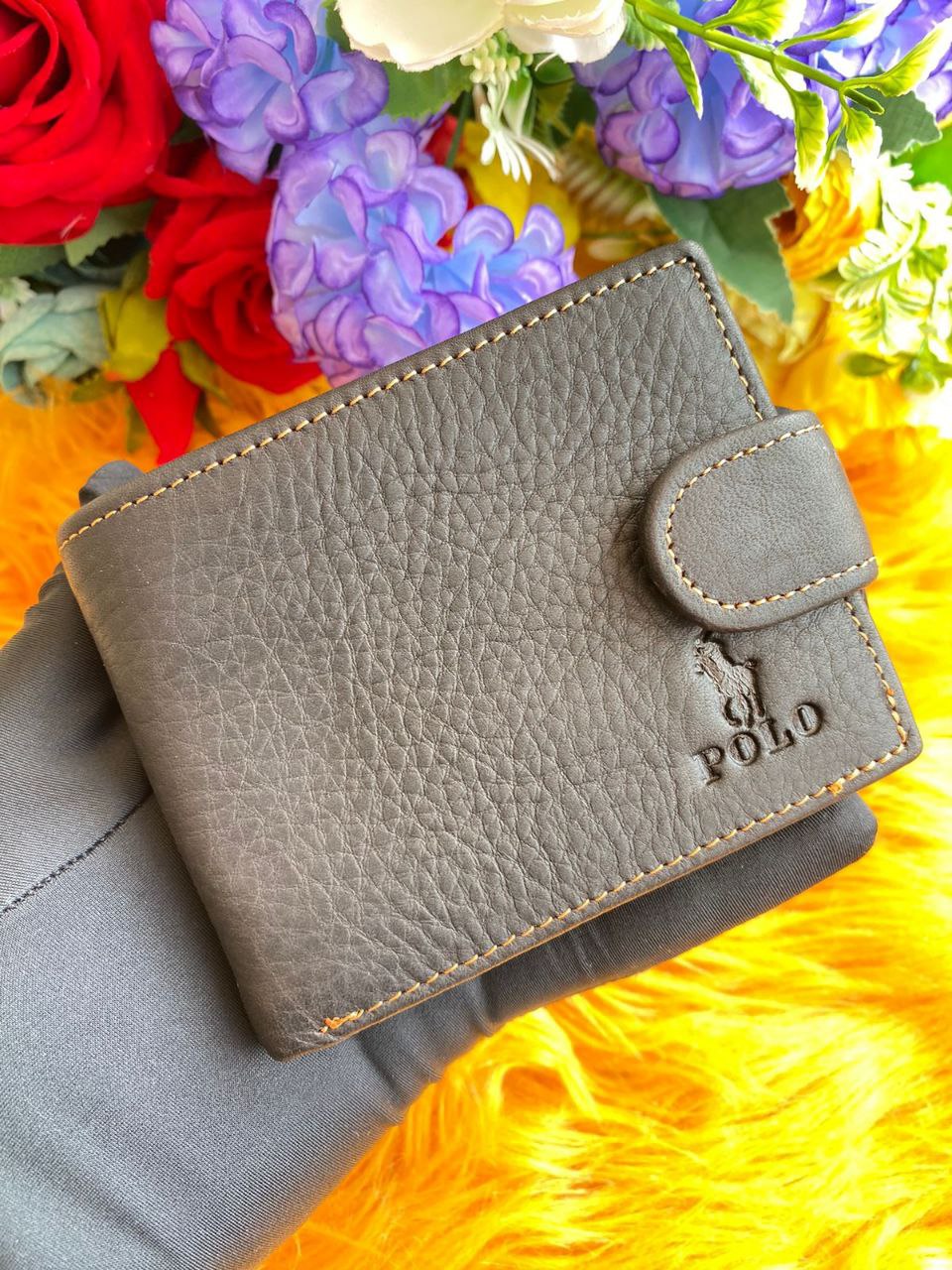 LEATHER WALLETS WITH ZIP