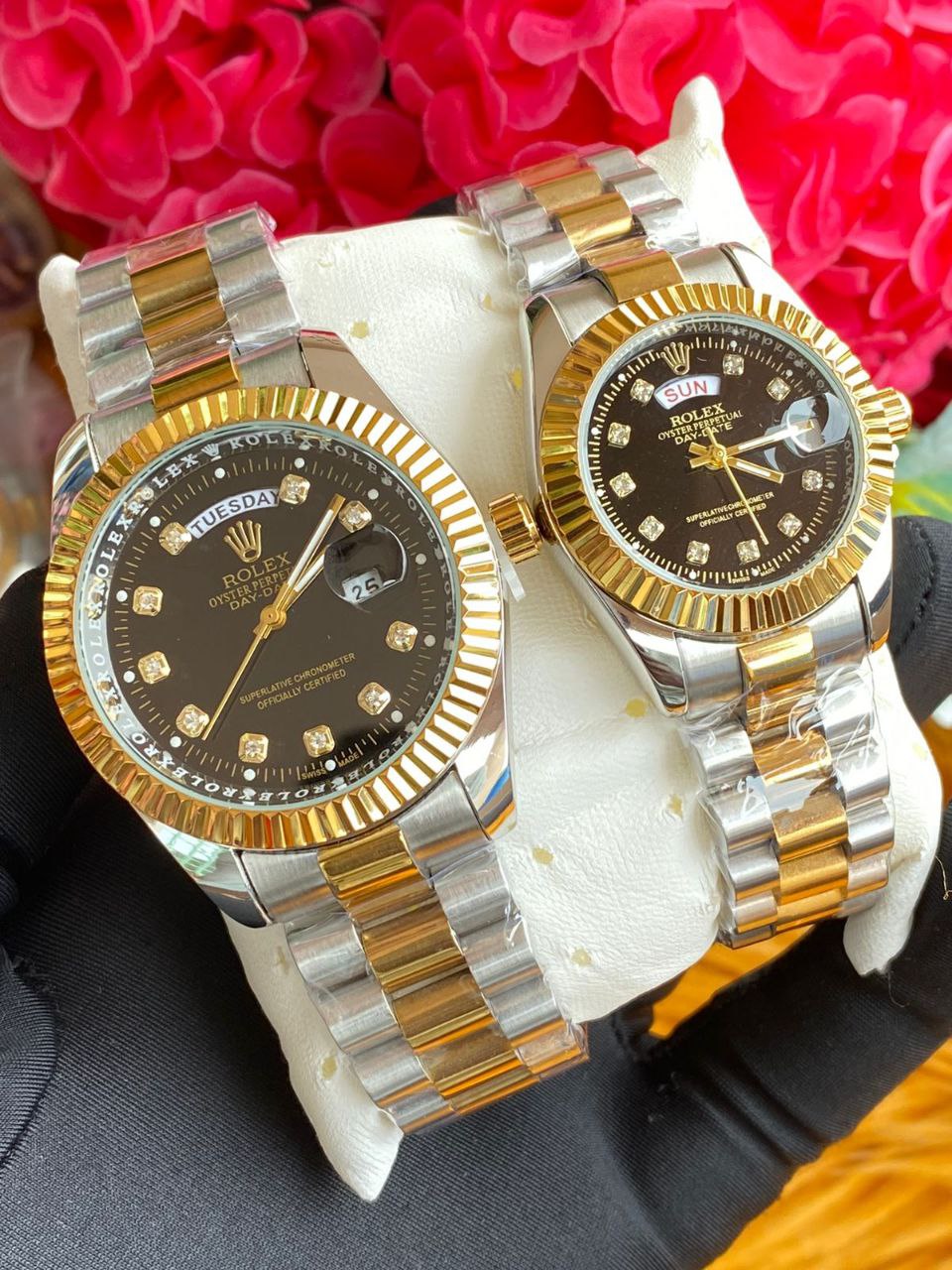 ROLEX COUPLE WATCHES SINGLE WATCH DAY AND DATE DISPLAY WATER RESISTANT BATTERY POWERED ROLEX BRANDED BOX