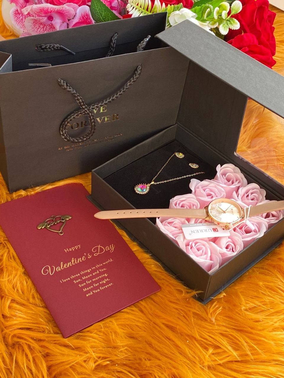 LADIES GIFT PACKAGE PRESERVED ROSES NECKLACE X EARRRINGS WATCH (ANY CURREN,CASIO,ROLEX BRANDS) LOVE CARD BAG X BOX
