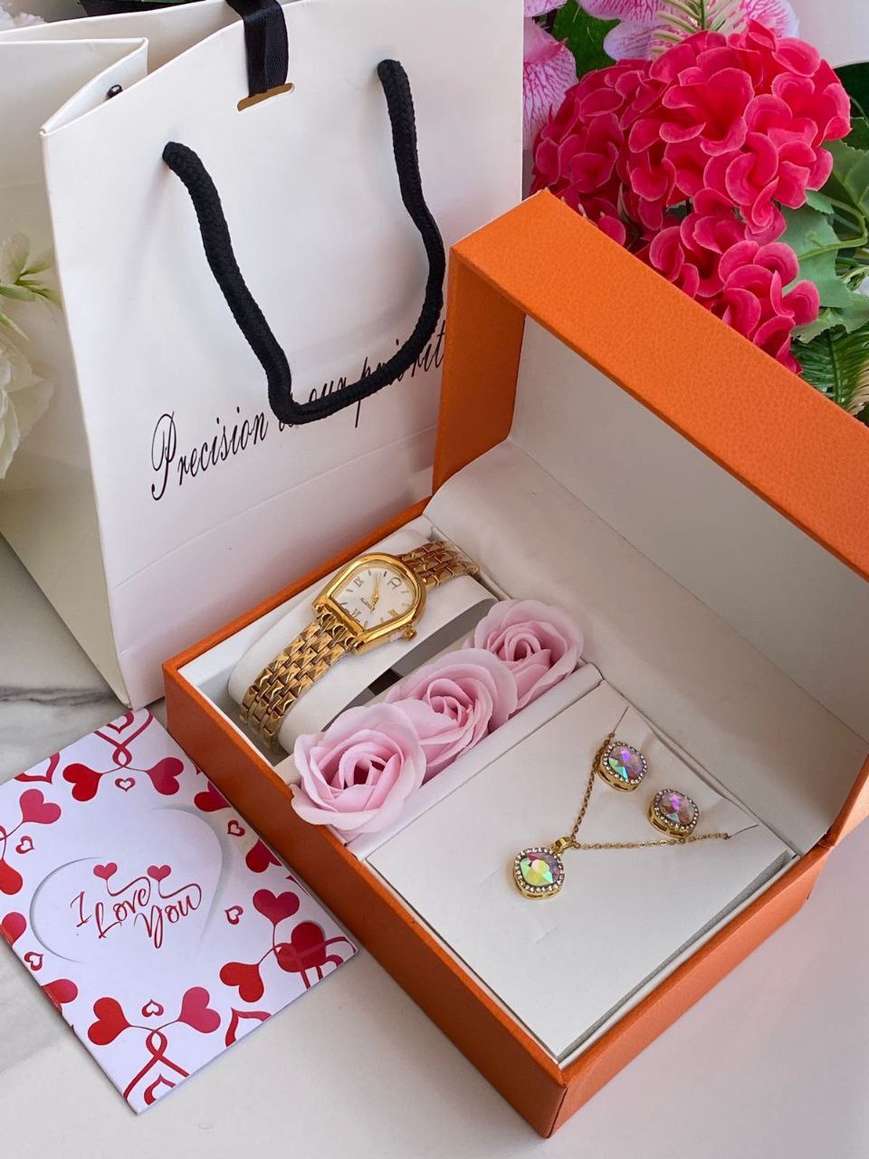 FLORAL GIFT SET PRESERVED ROSES WATCH NECKLACE EARRINGS LOVE CARD GIFT BAG ENQUIRIES 0712-995-975