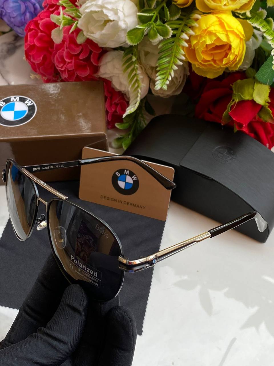 CURREN LADIES #9068 (LEATHER ) WATER RESISTANT BATTERY POWERED ENQUIRIES