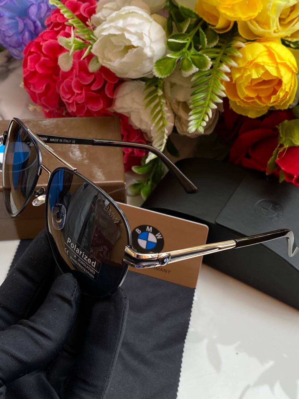 CURREN LADIES #9068 (LEATHER ) WATER RESISTANT BATTERY POWERED ENQUIRIES