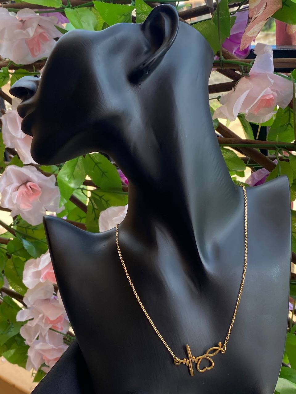 INITIAL LETTERS HYPOALLERGENIC NECKLACES NON FADE STAINLESS STEEL HYPOALLERGENIC NECKLACE GIFT BOXES