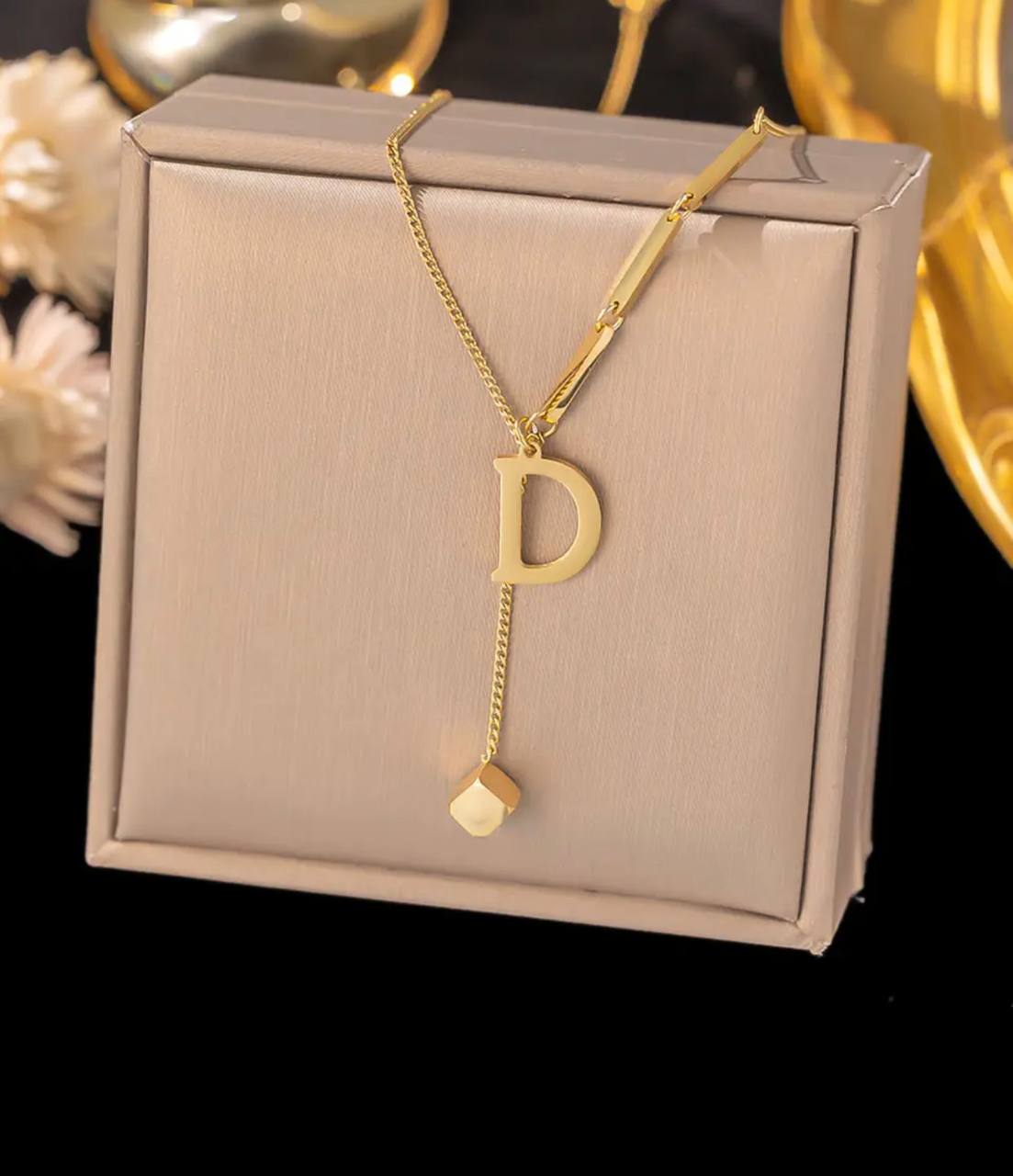INITIAL LETTERS HYPOALLERGENIC NECKLACES NON FADE STAINLESS STEEL HYPOALLERGENIC NECKLACE GIFT BOXES
