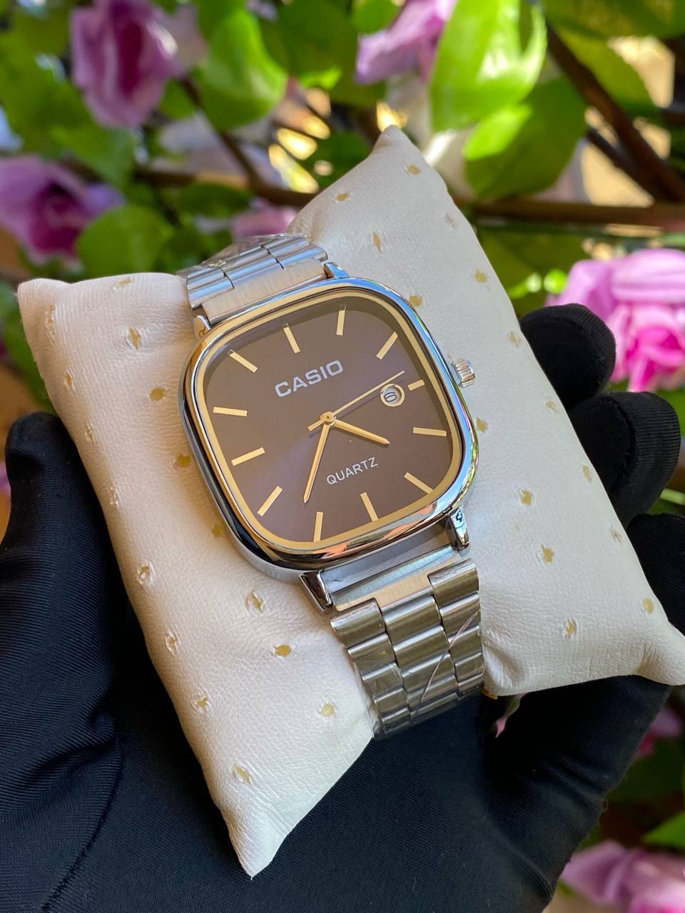 CASIO SQUARE UNISEX DATE DISPLAY WATER RESISTANT BATTERY POWERED CASIO BRANDED BOX