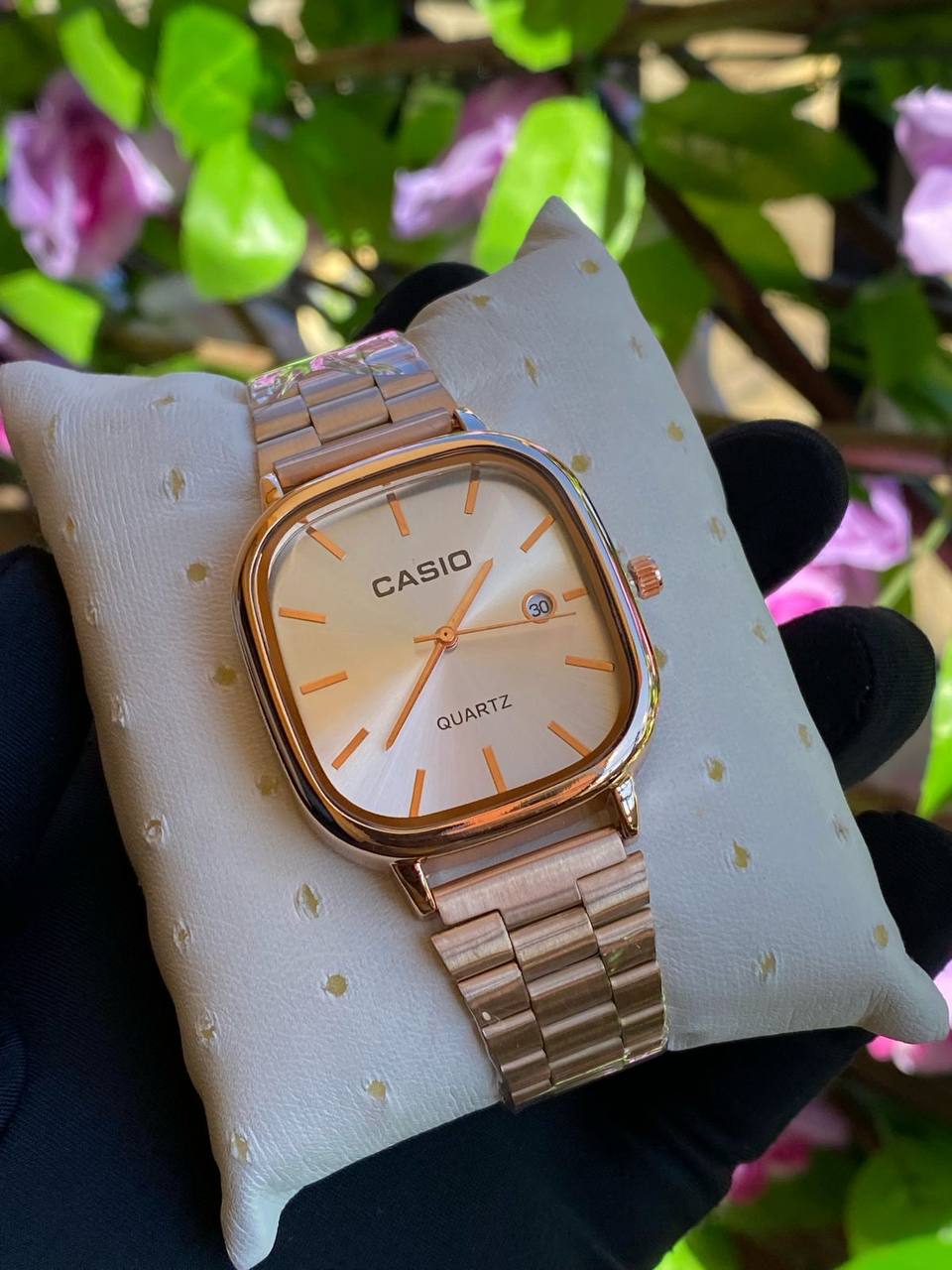 CASIO SQUARE UNISEX DATE DISPLAY WATER RESISTANT BATTERY POWERED CASIO BRANDED BOX