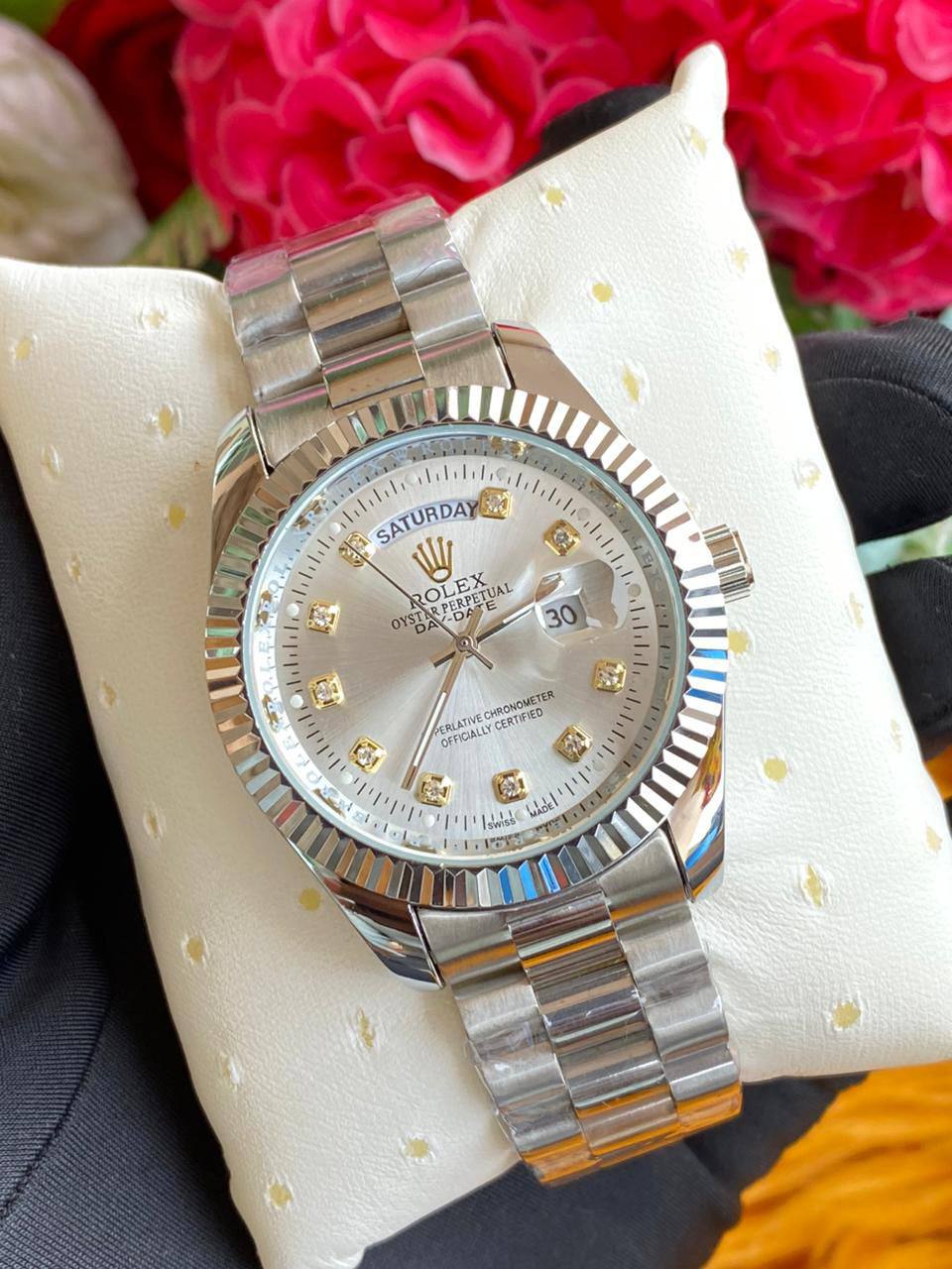 GENTS ROLEX WITH PERPETUAL CALENDAR FULL DAY DISPLAY DATE DISPLAY WATER RESISTANT BATTERY POWERED ROLEX BRANDED BOX AND ENQUIRIES